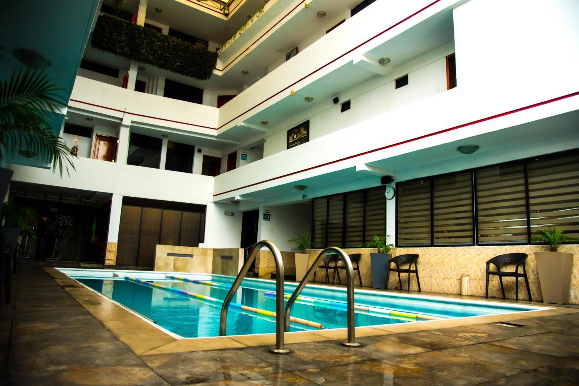 Hotel La Giralda Ibarra Exterior photo